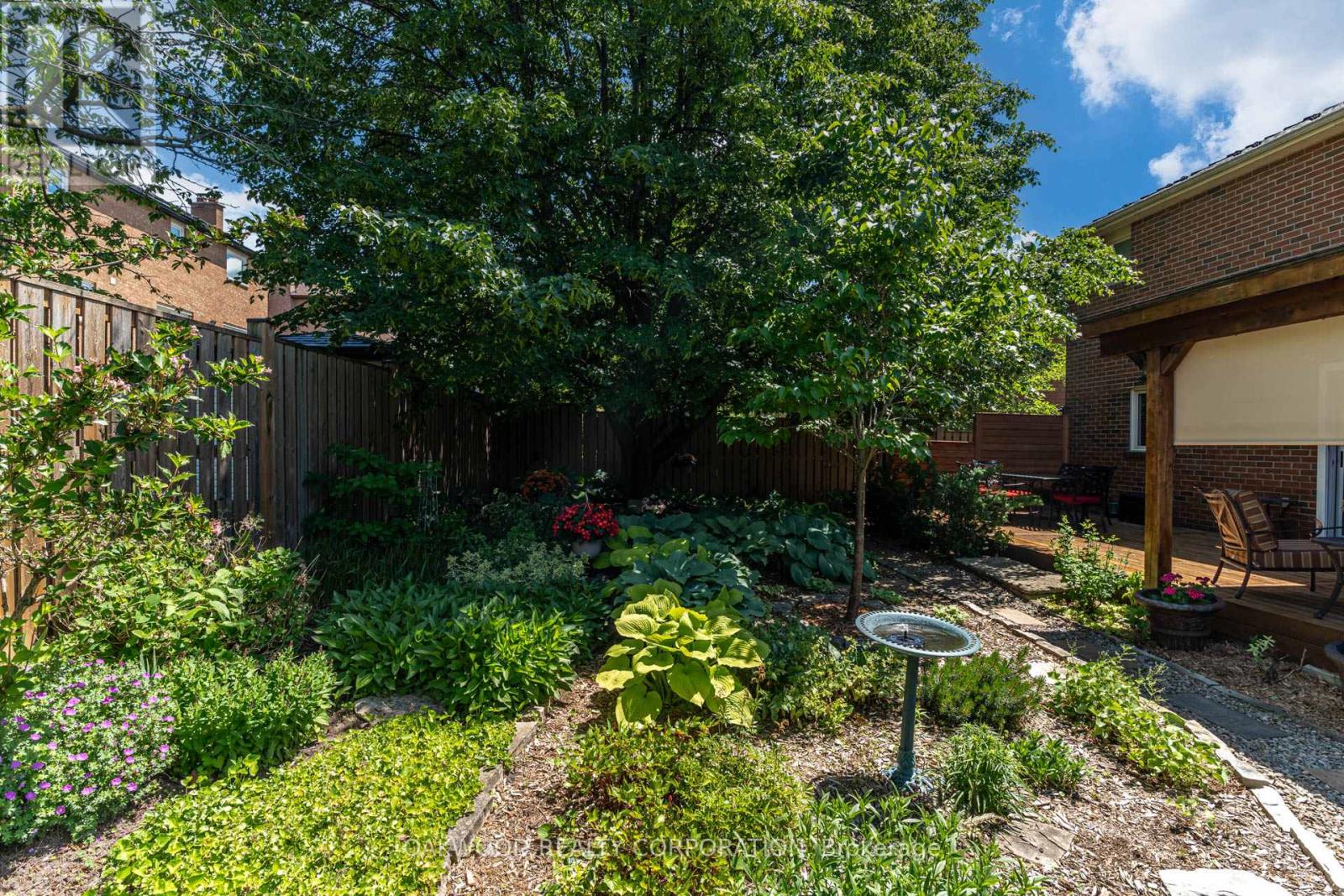 486 GREENOCK DRIVE - 39
