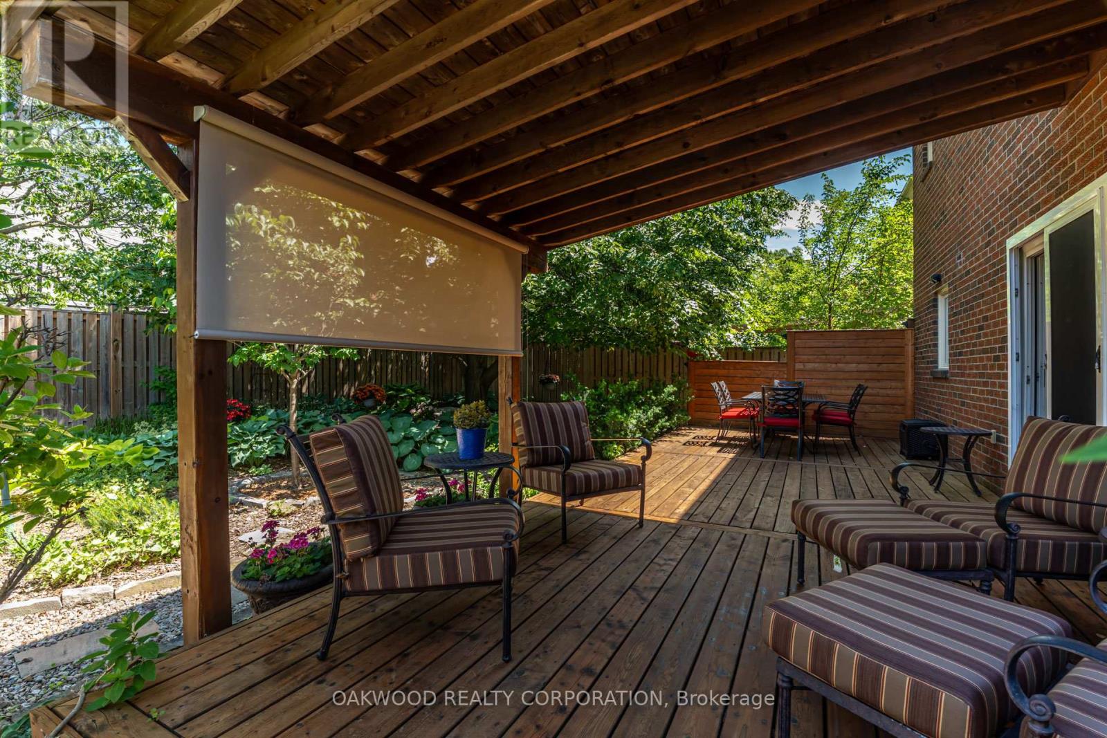 486 GREENOCK DRIVE - 41