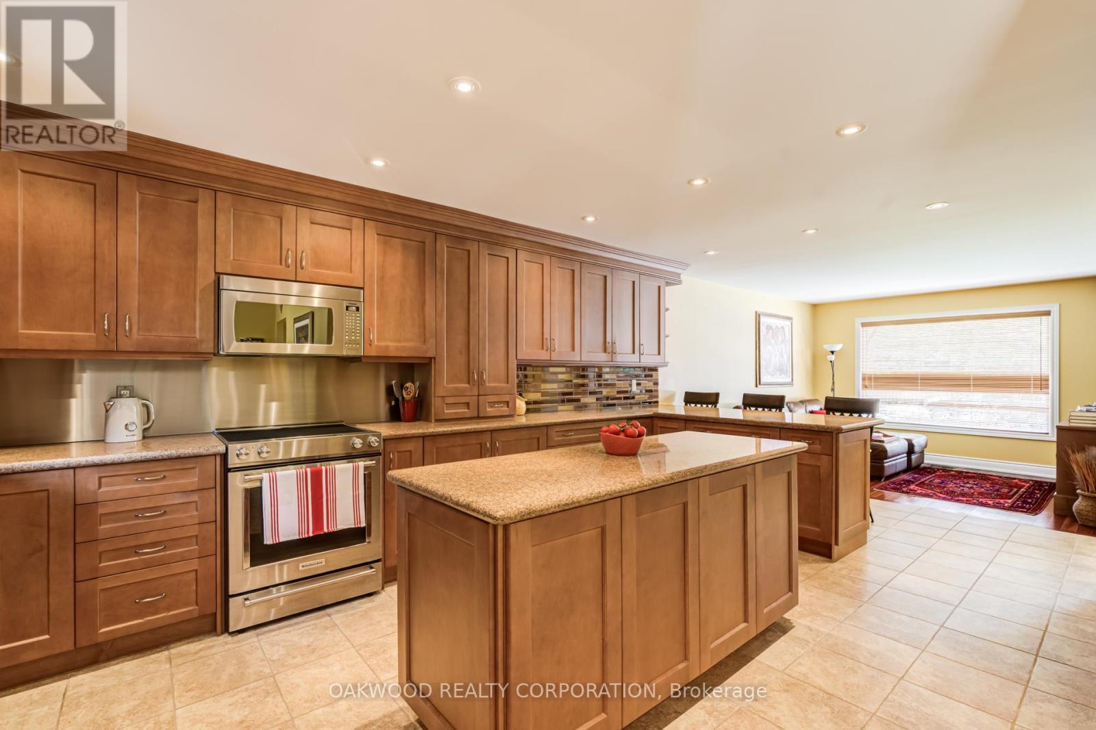 486 GREENOCK DRIVE - 9
