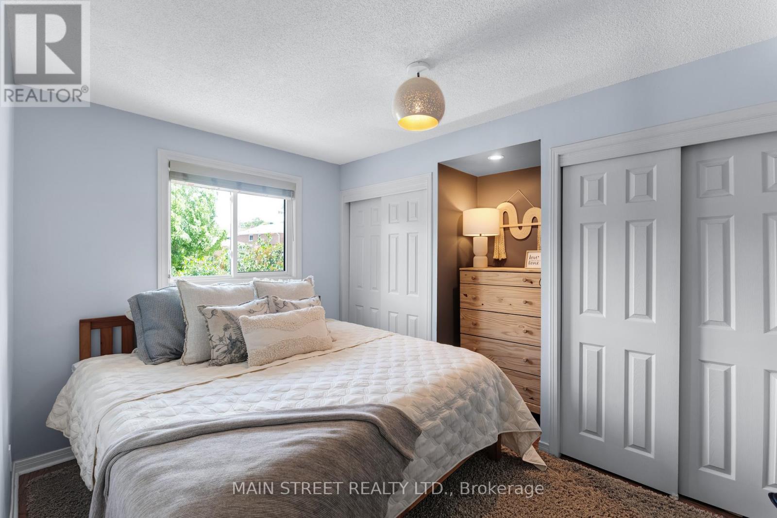 203 COLBORNE STREET - 25