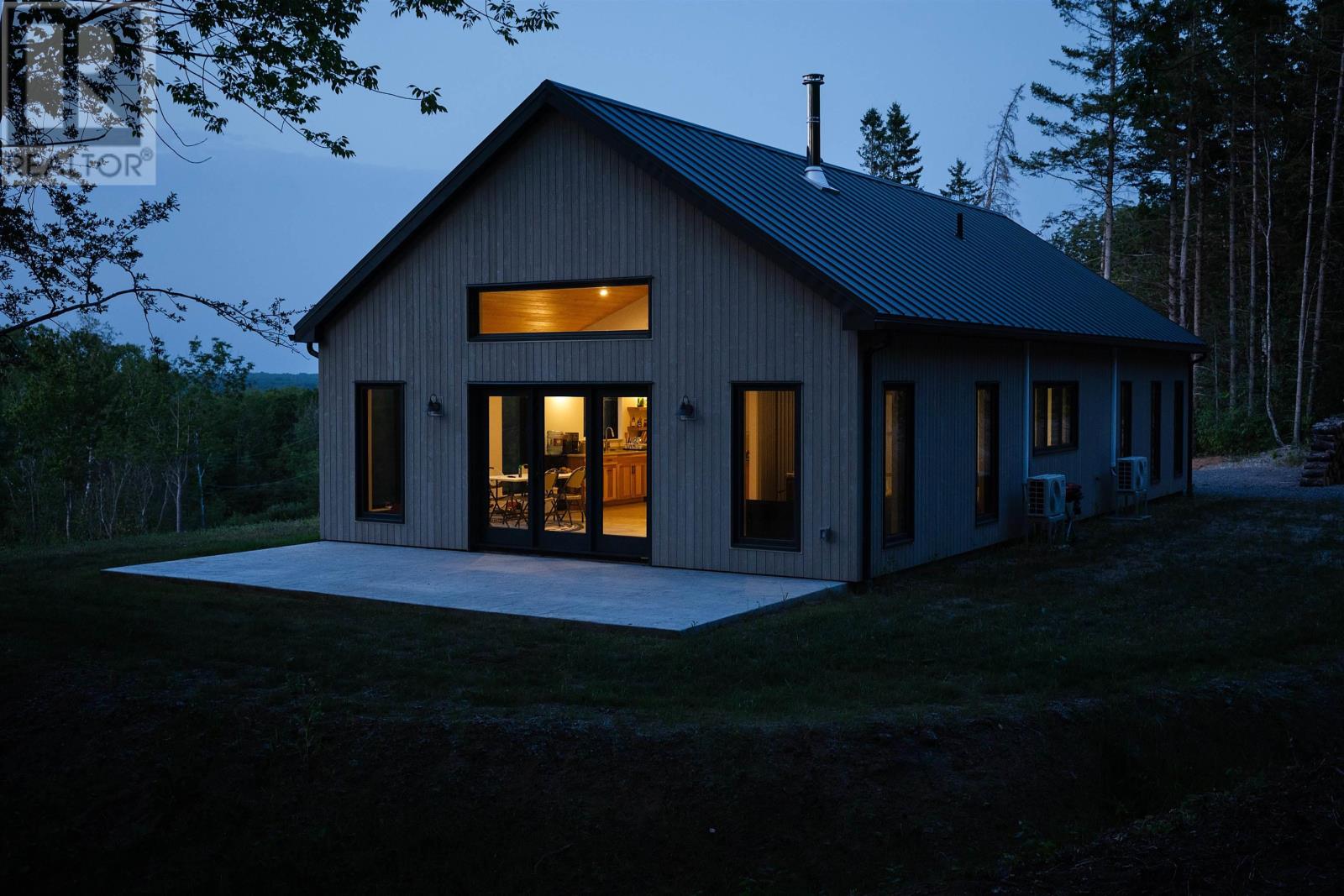 800 BLUFF Road - 43