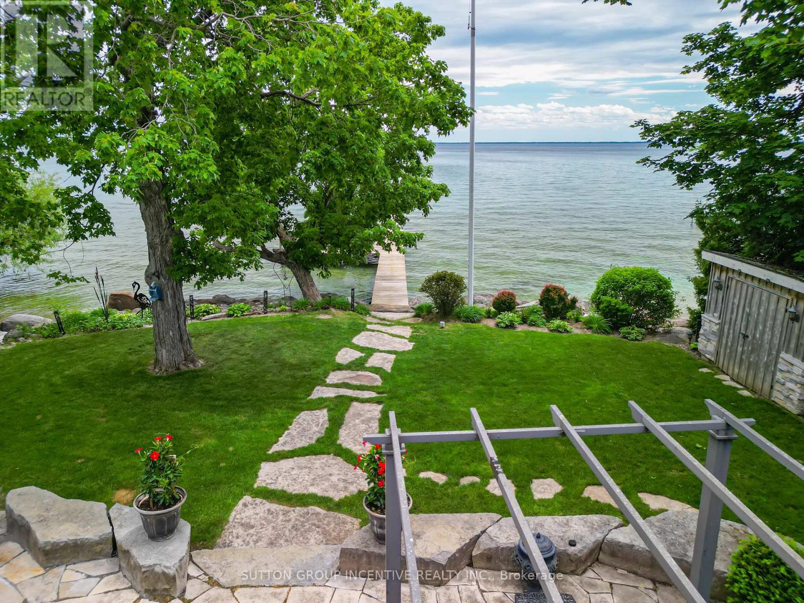 131 MINNETONKA ROAD - 34