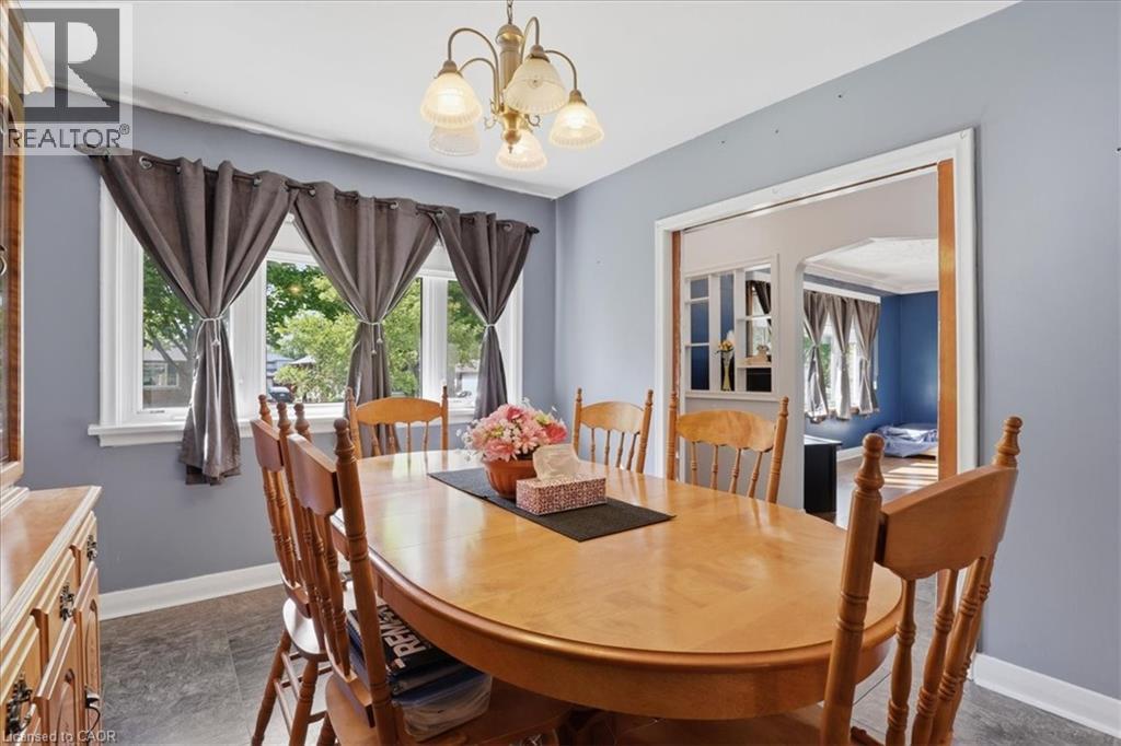 53 SIXTH Avenue - 11