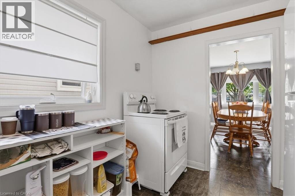53 SIXTH Avenue - 15