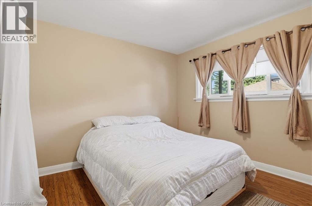 53 SIXTH Avenue - 17