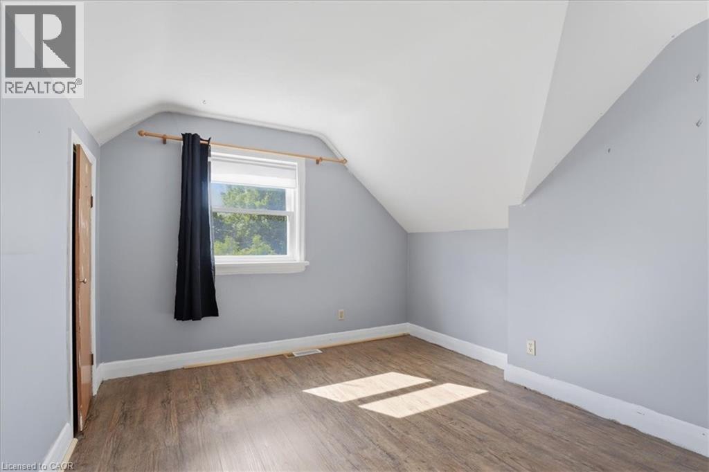 53 SIXTH Avenue - 22