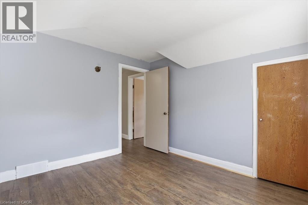 53 SIXTH Avenue - 23