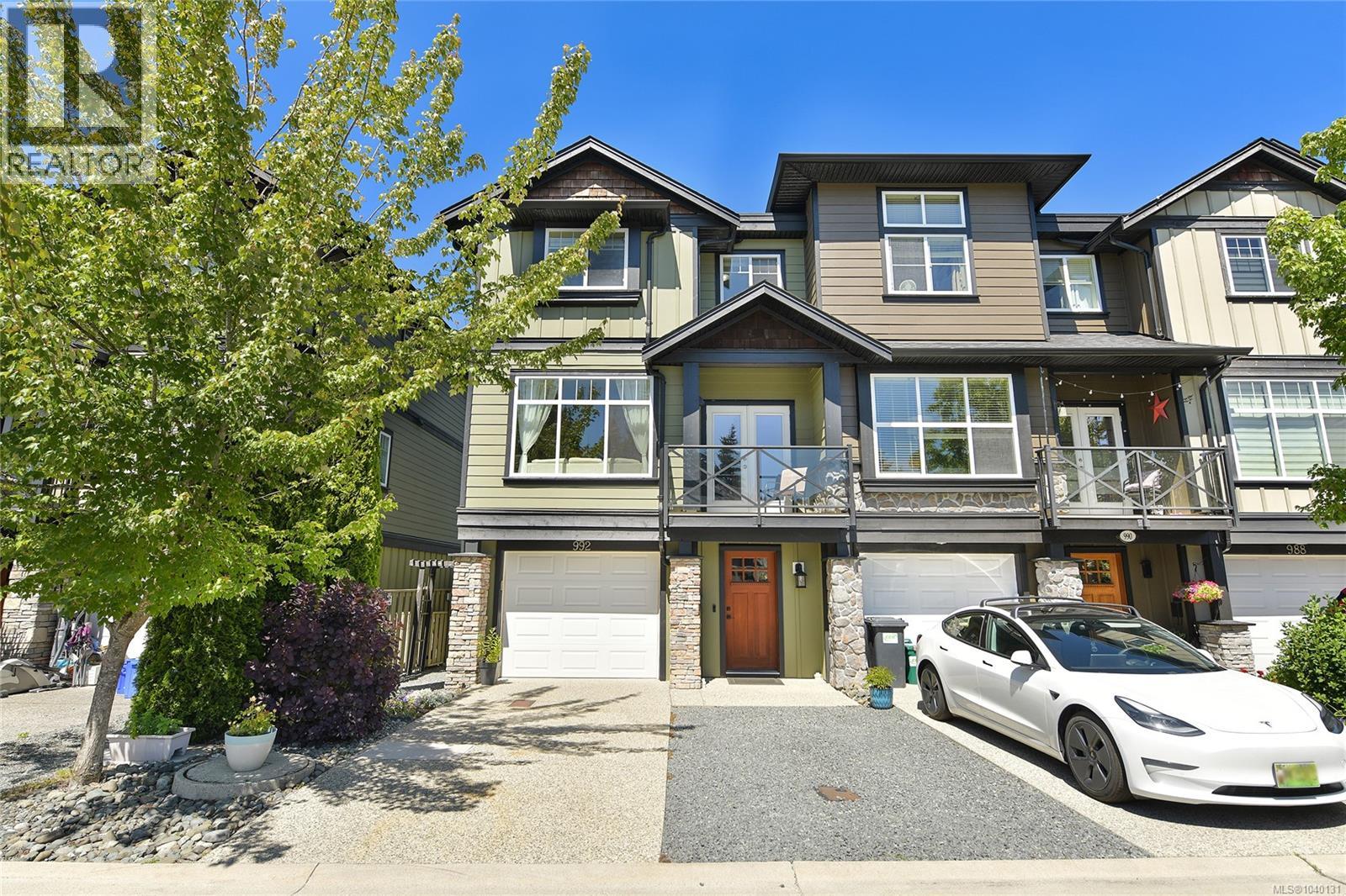 992 FIREHALL CREEK Road, Langford