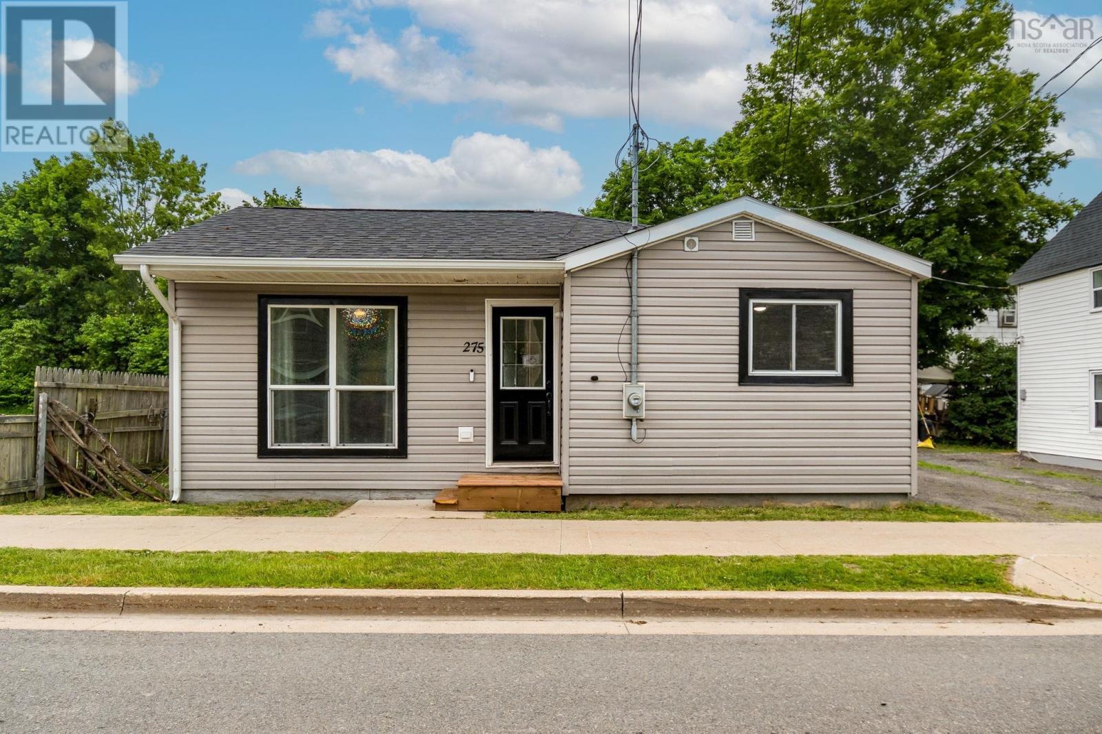 Property photo of 275 Stannus Street