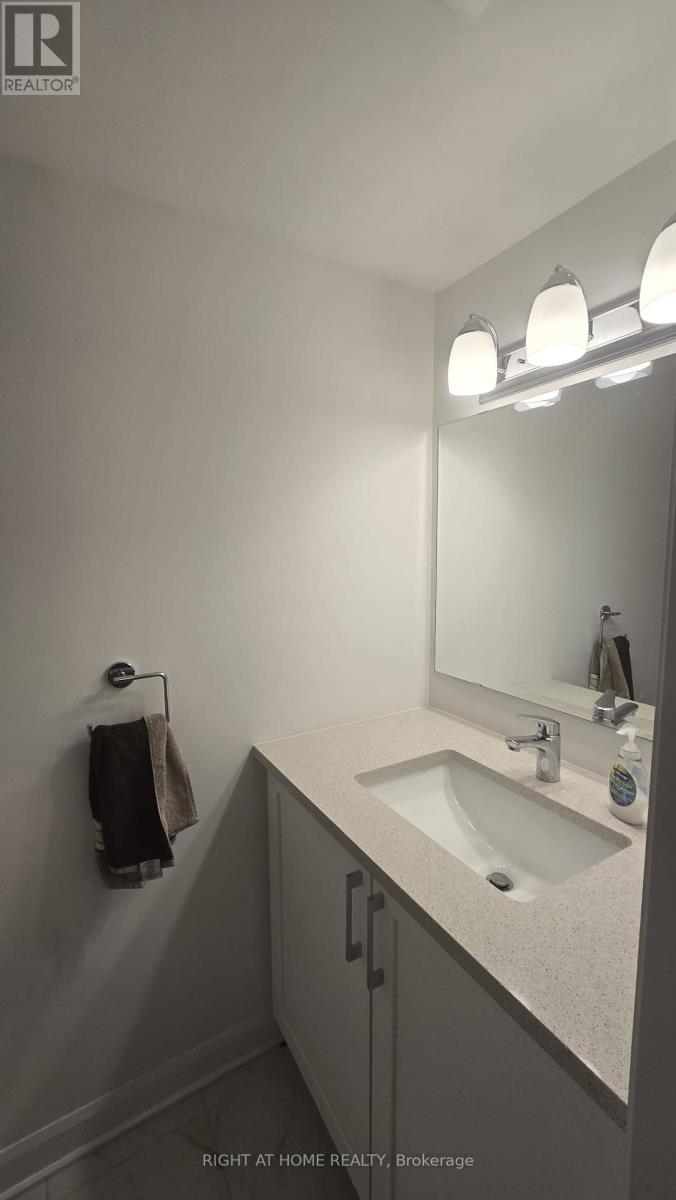 3 Bed, 4 Bath House for Rent in Ottawa – 836 DYNASTY STREET W, Ottawa – MLS# X13454612 - Image 17
