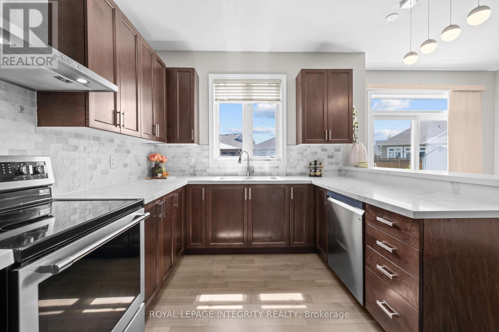 4 Bed, 4 Bath House for Sale in Ottawa – 2514 STONE COVE CRESCENT, Ottawa – MLS# X13454622 - Image 14