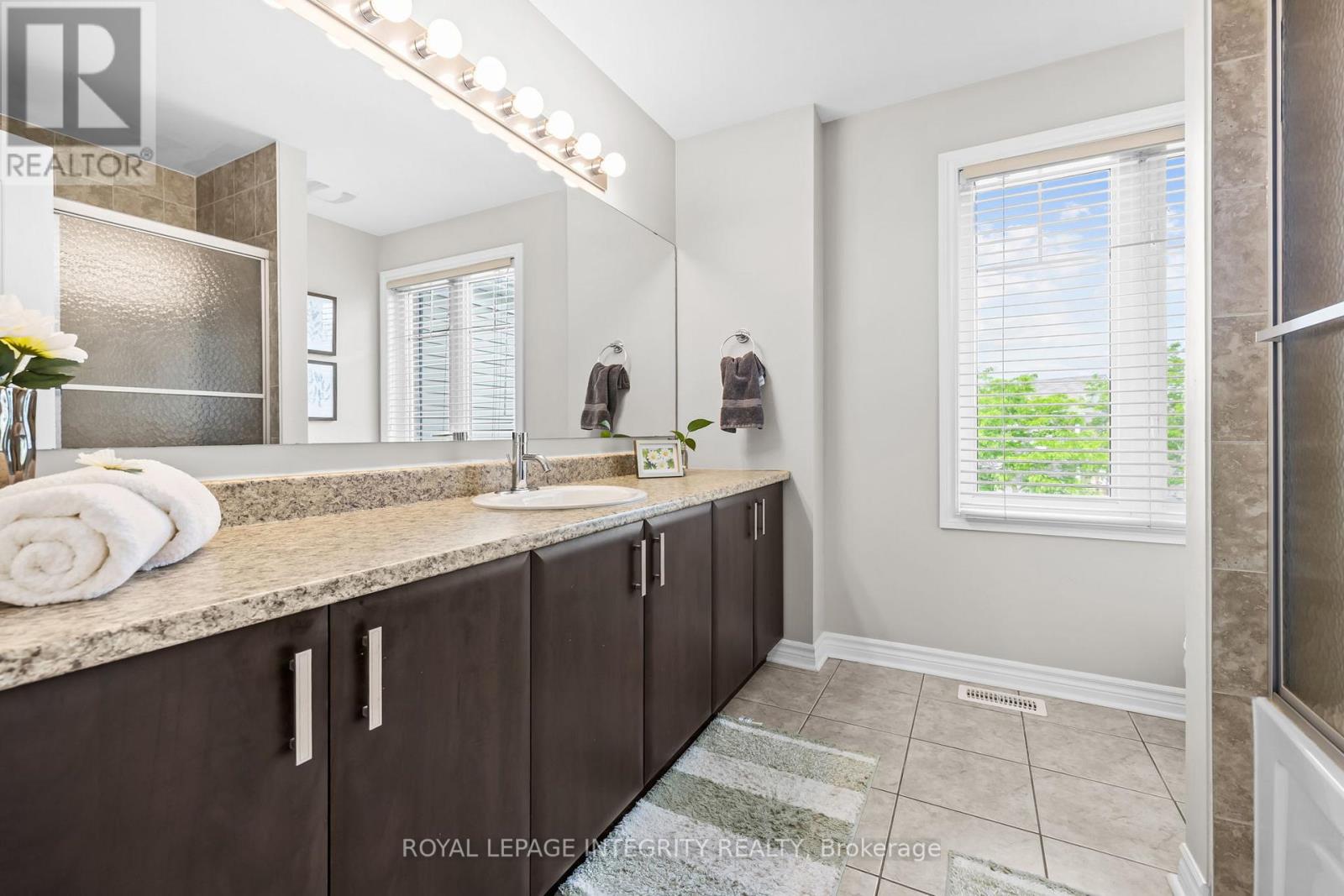 4 Bed, 4 Bath House for Sale in Ottawa – 2514 STONE COVE CRESCENT, Ottawa – MLS# X13454622 - Image 19