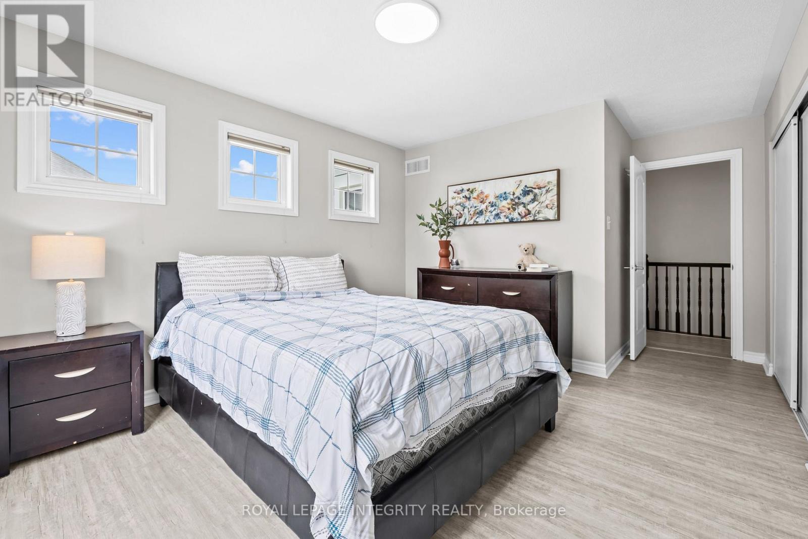 4 Bed, 4 Bath House for Sale in Ottawa – 2514 STONE COVE CRESCENT, Ottawa – MLS# X13454622 - Image 21