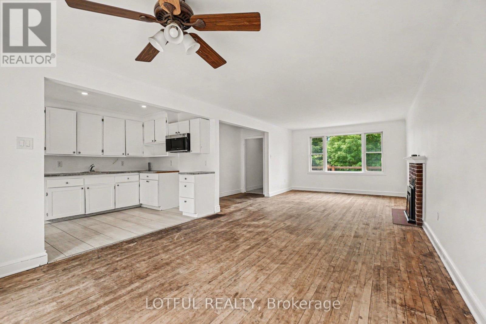 832 REX AVENUE - 14