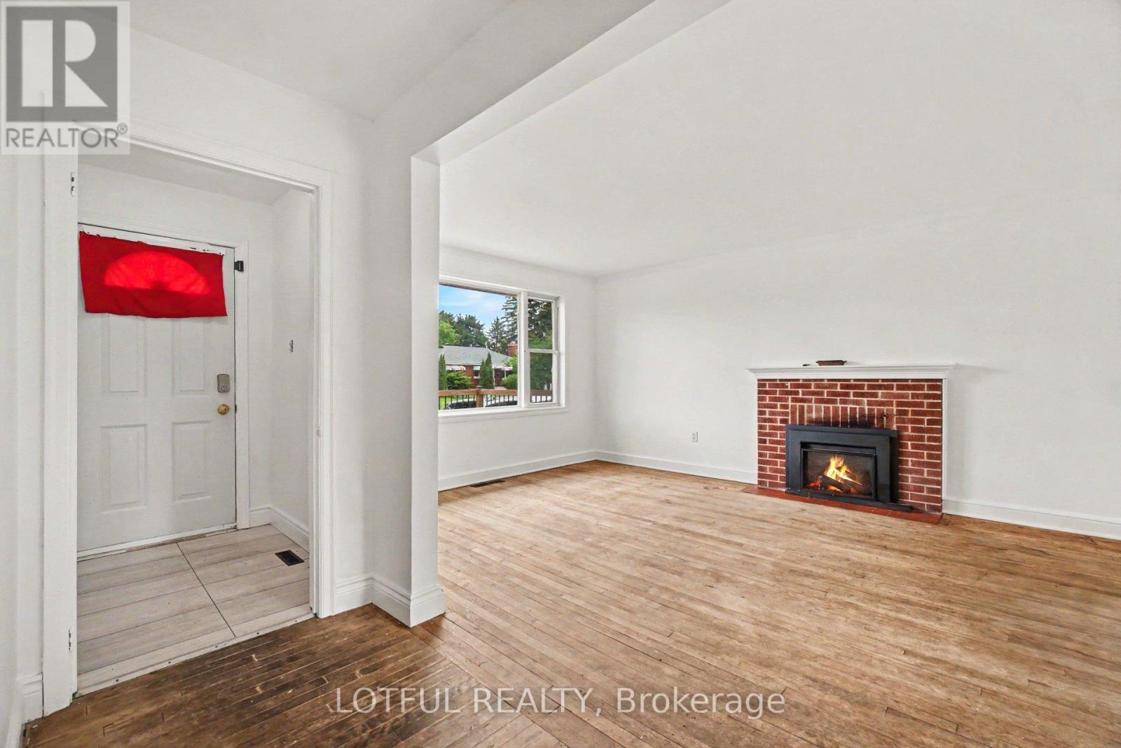 832 REX AVENUE - 6