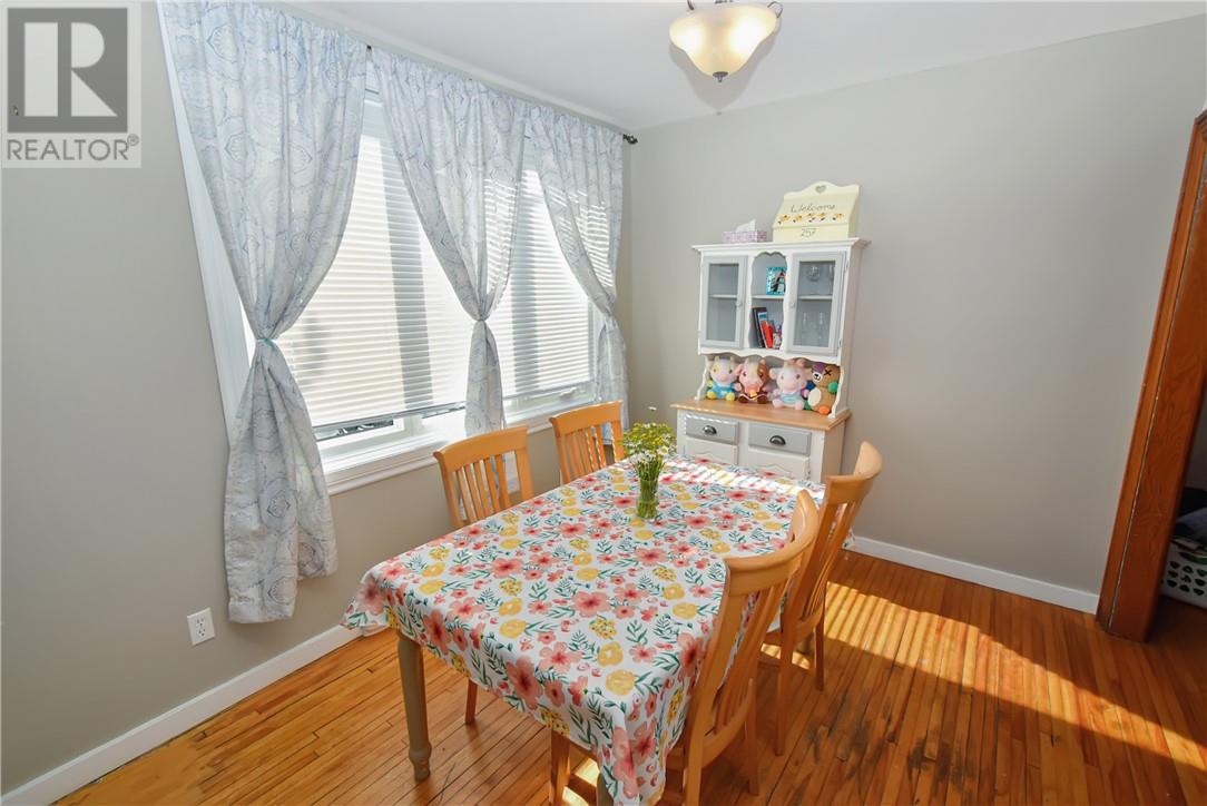 257 Lloyd Street - 12