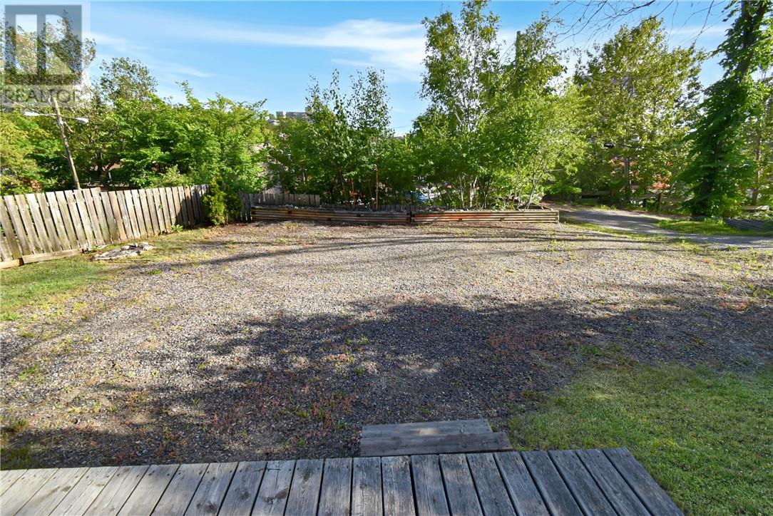 257 Lloyd Street - 6
