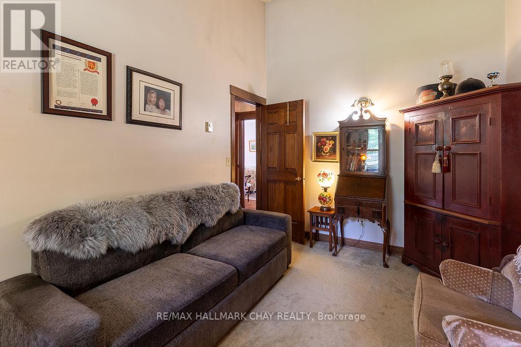 3204 VASEY ROAD - 17