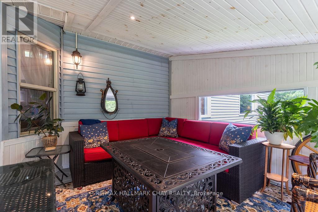 3204 VASEY ROAD - 20