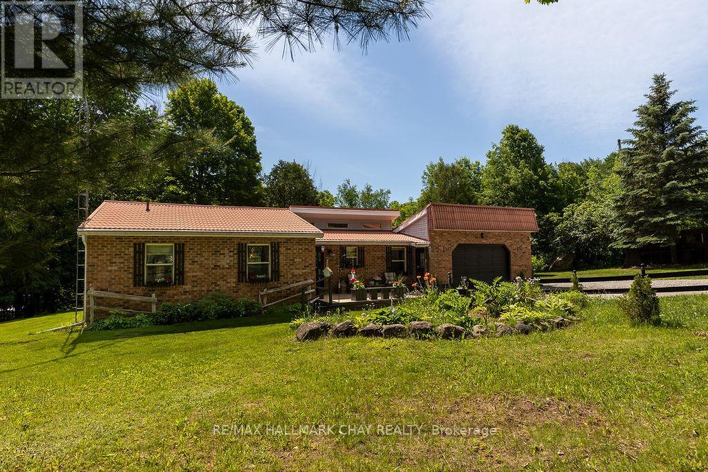 3204 VASEY ROAD - 24