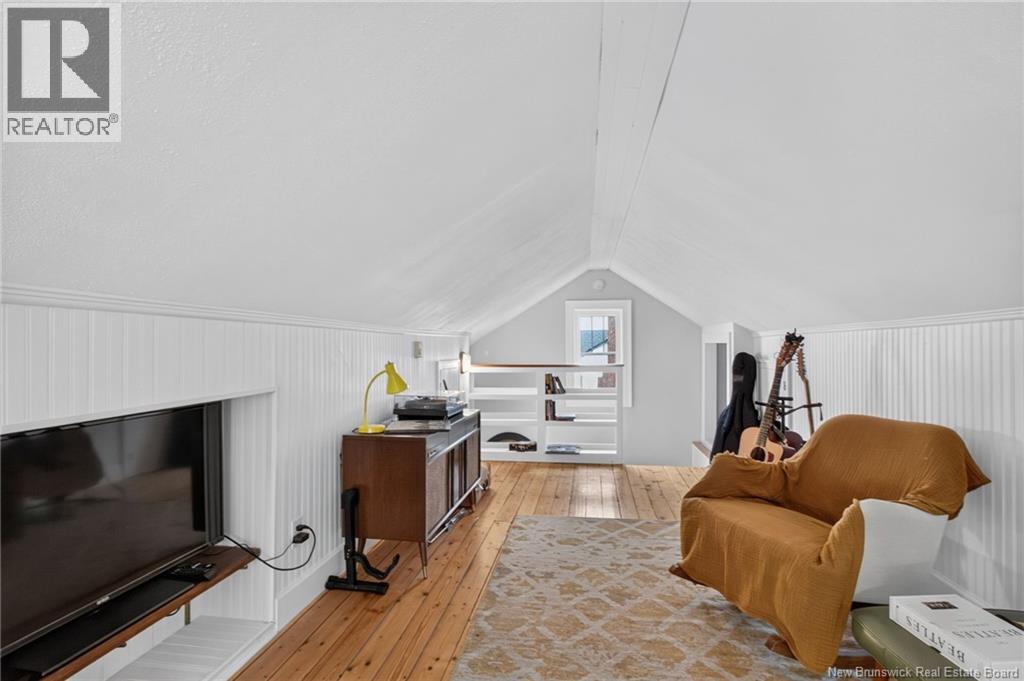 16 Norwood Avenue - 23