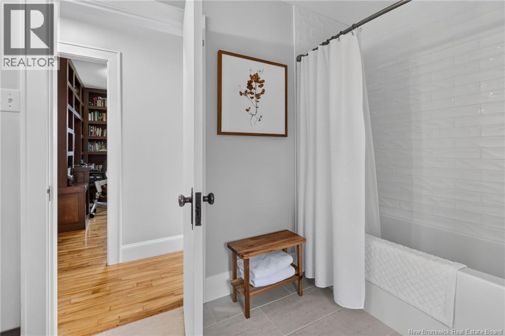16 Norwood Avenue - 28