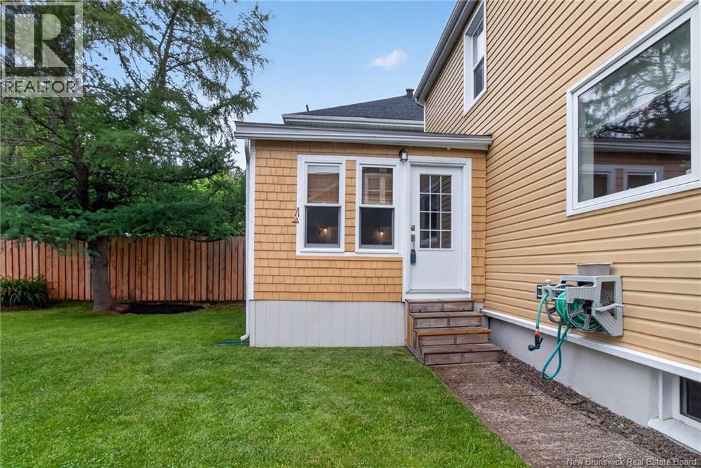 16 Norwood Avenue - 40