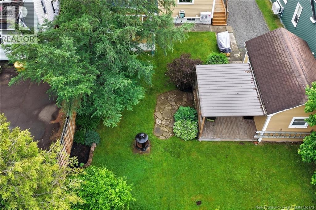 16 Norwood Avenue - 42