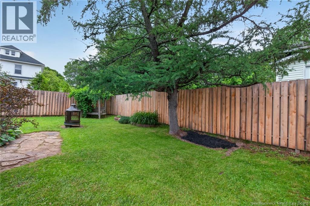 16 Norwood Avenue - 43