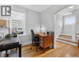16 Norwood Avenue, photo 12