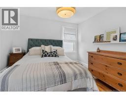 16 Norwood Avenue, photo 18