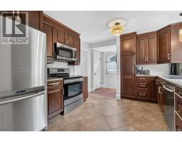 16 Norwood Avenue, photo 2