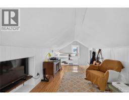 16 Norwood Avenue, photo 23