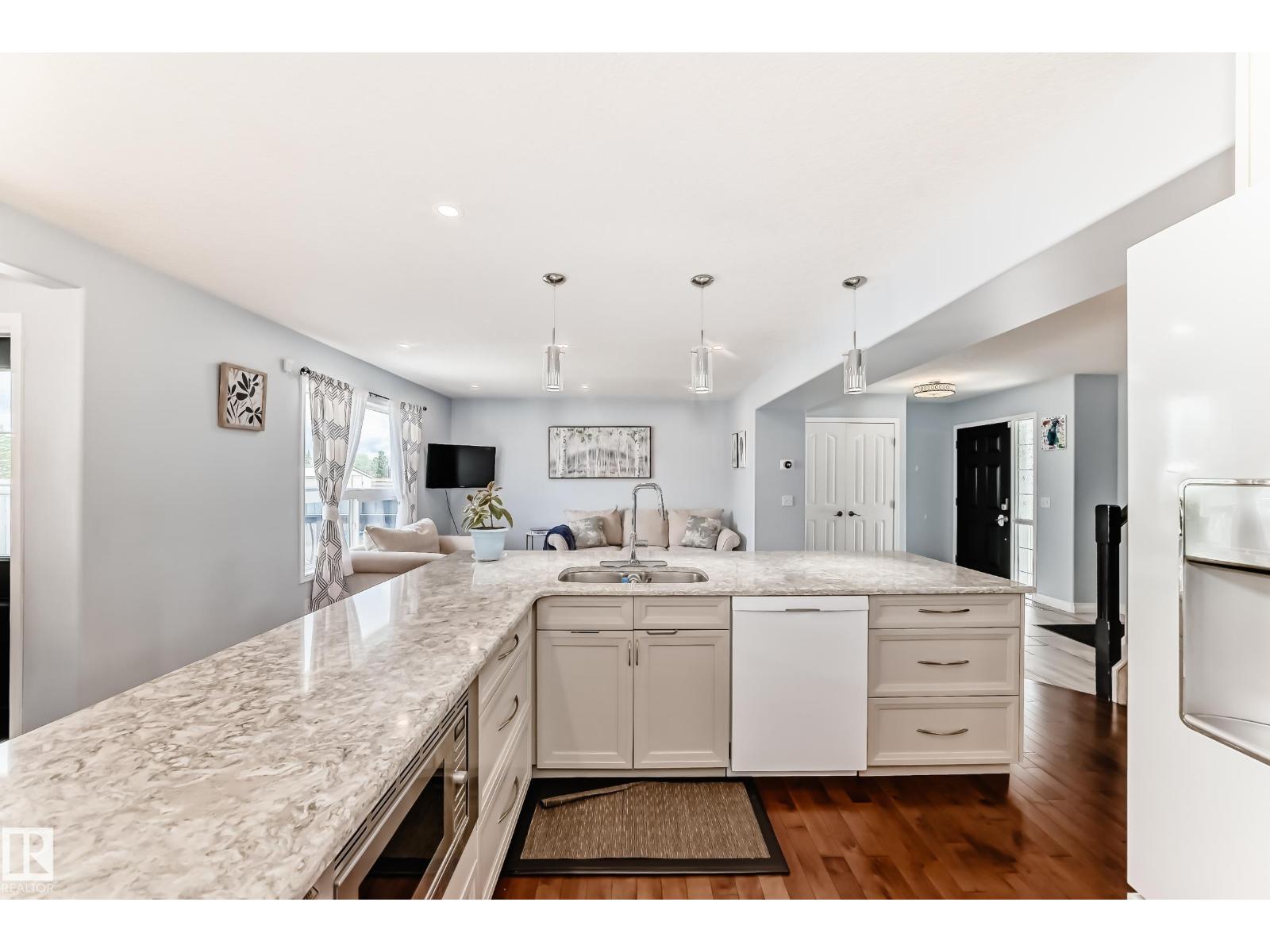 11240 167B AV NW — photo 12