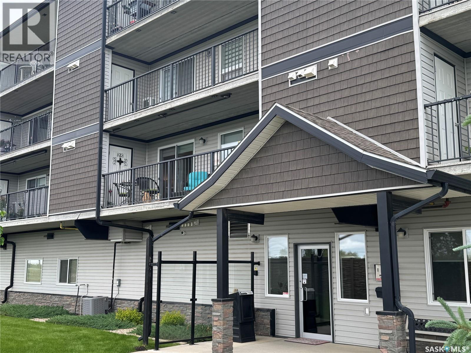 201 135 Beaudry CRESCENT - photo 4