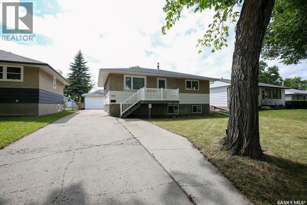 1046 Lindsay STREET — photo 31
