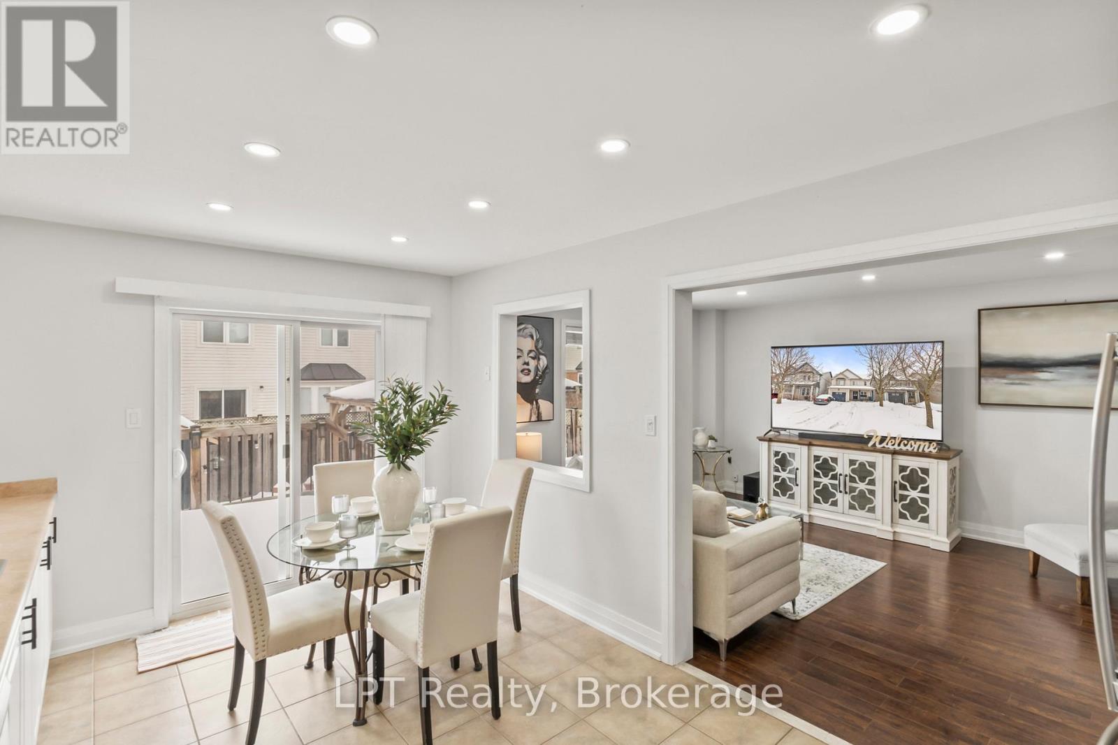 52 NORLAND CIRCLE - 13
