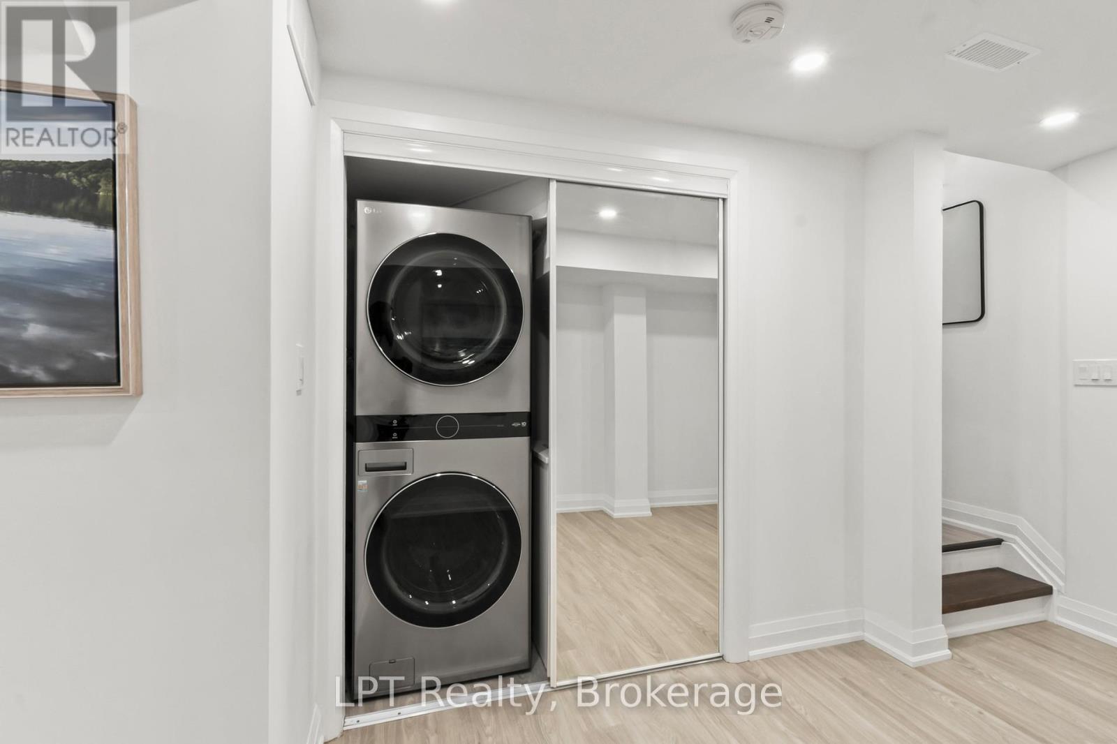 52 NORLAND CIRCLE - 27