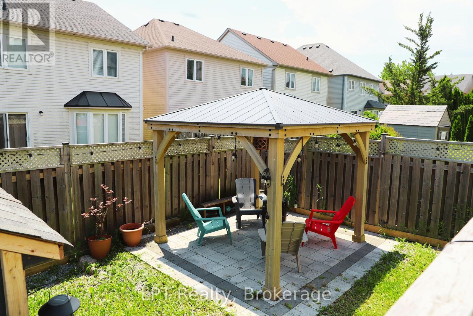 52 NORLAND CIRCLE - 34