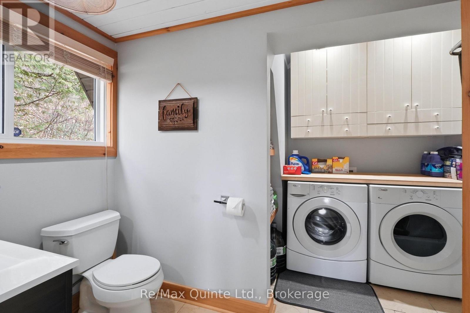 203 FARADALE DRIVE - 17