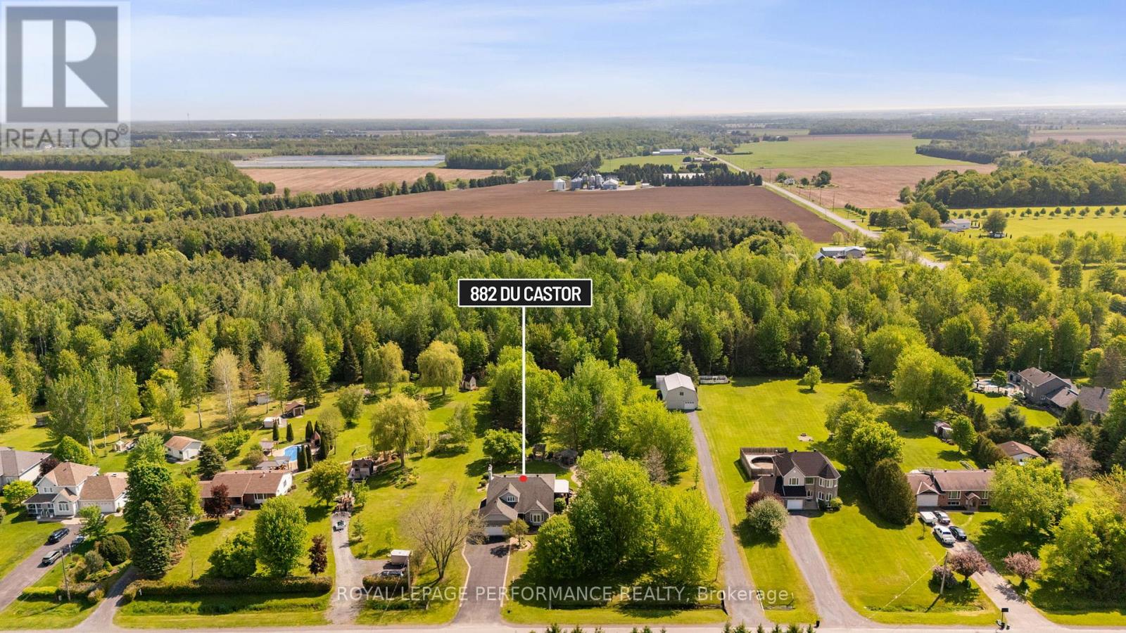 882 DU CASTOR ROAD - 1