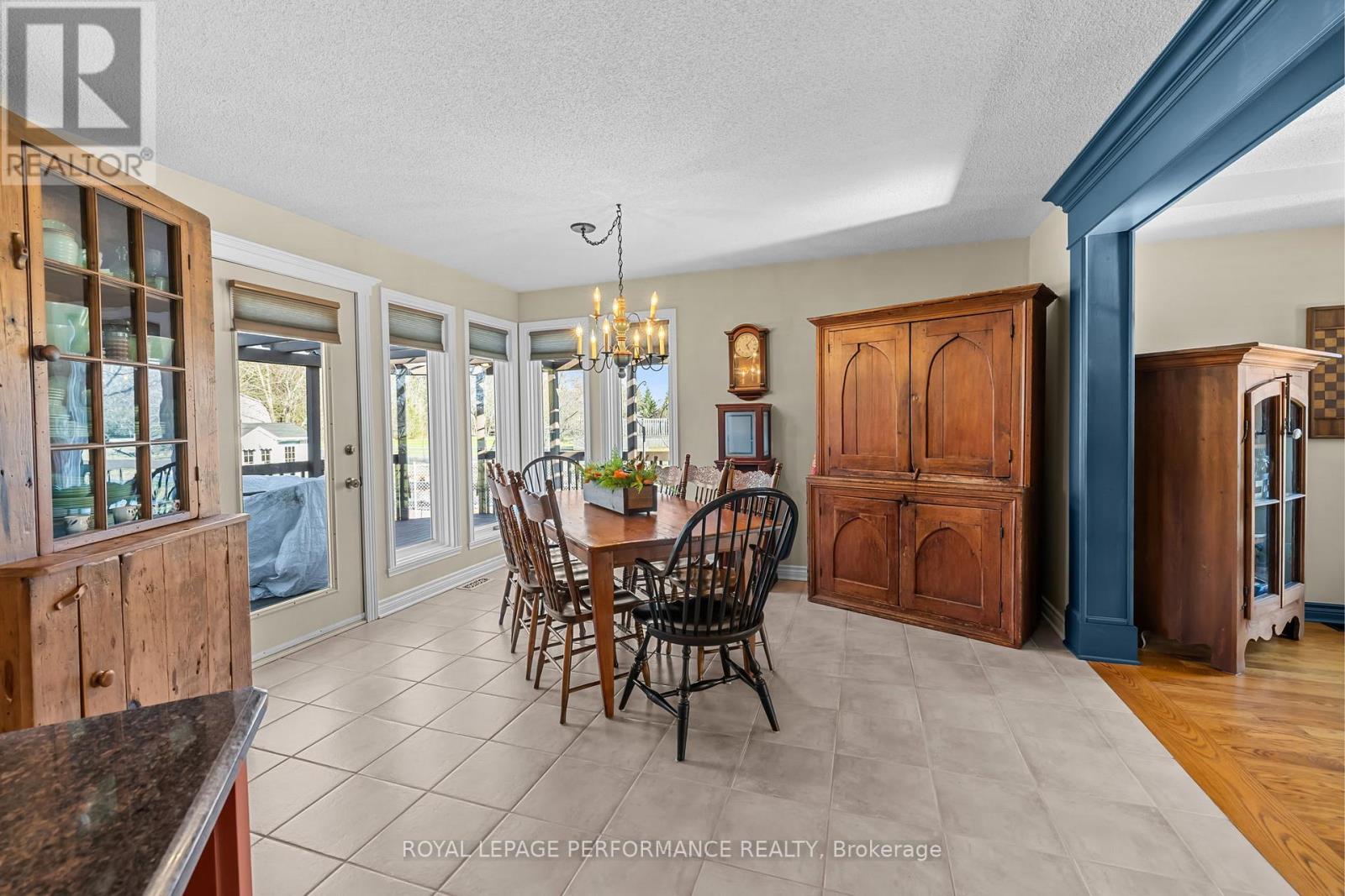 882 DU CASTOR ROAD - 16