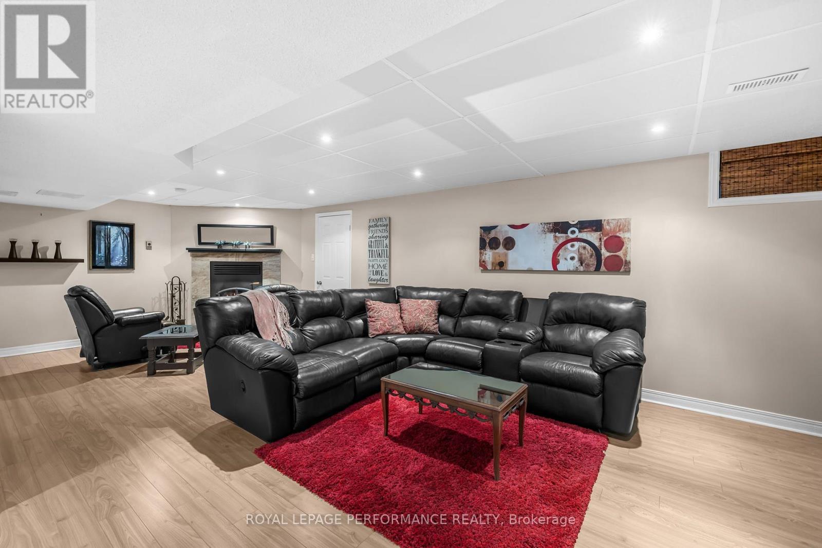 882 DU CASTOR ROAD - 35