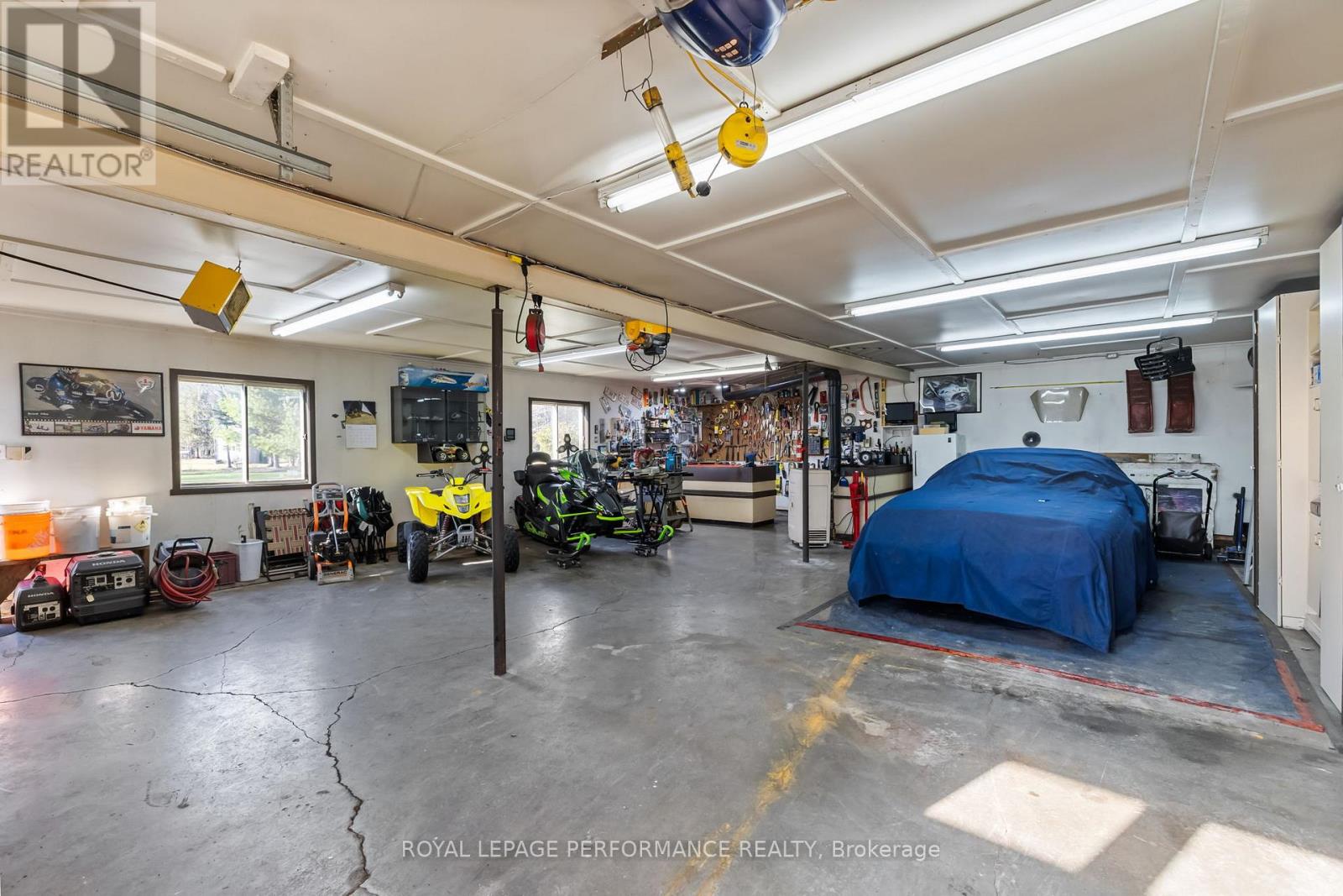 882 DU CASTOR ROAD - 49