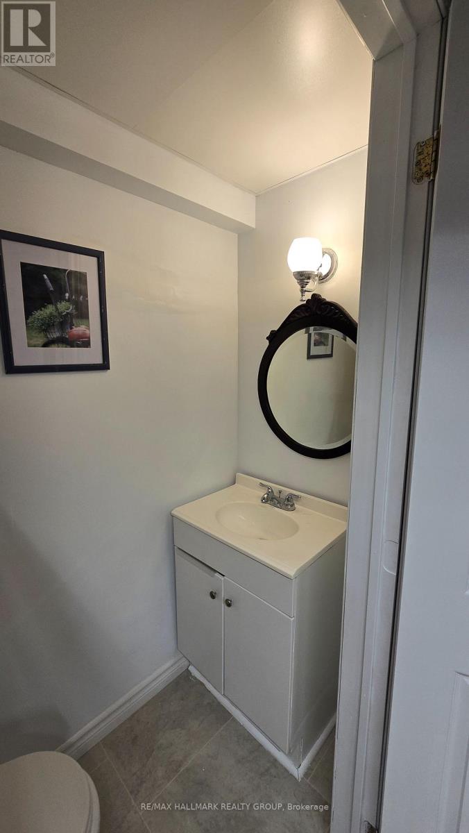266 BALDWIN STREET - 26
