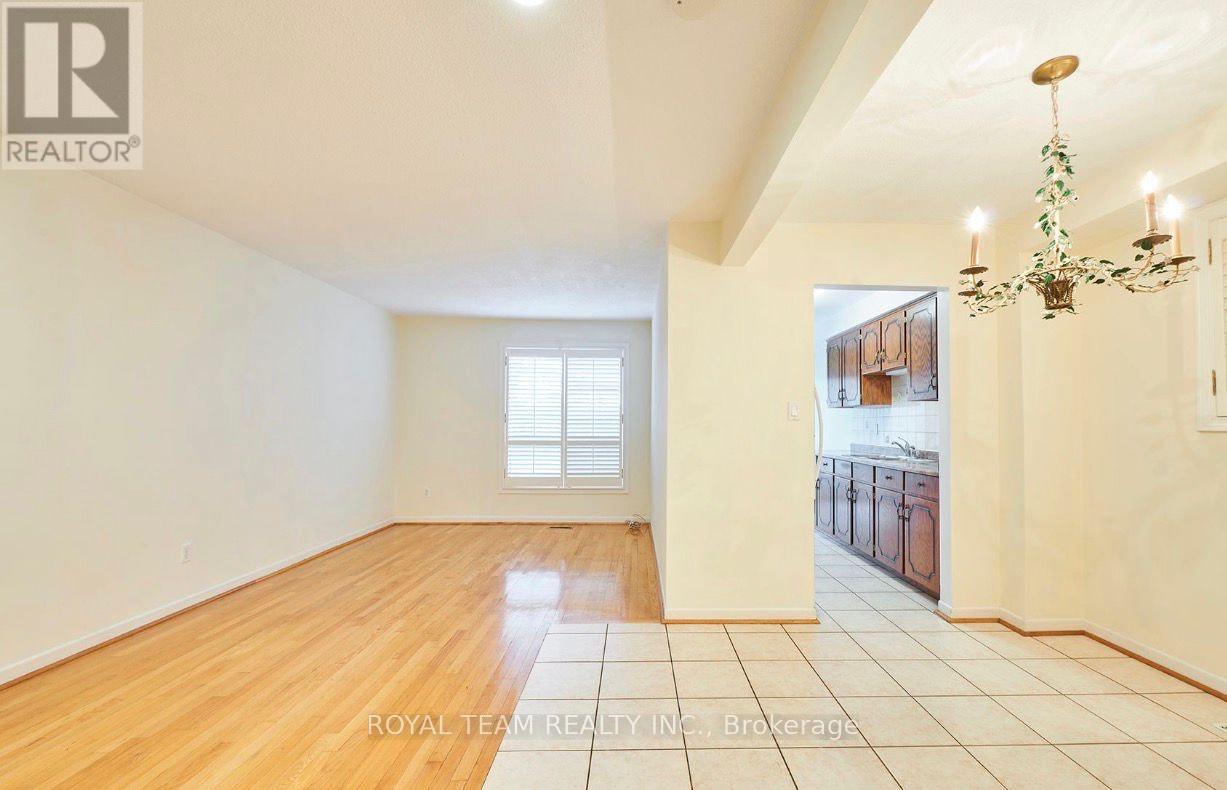 28 OAKMOUNT CRESCENT - 4