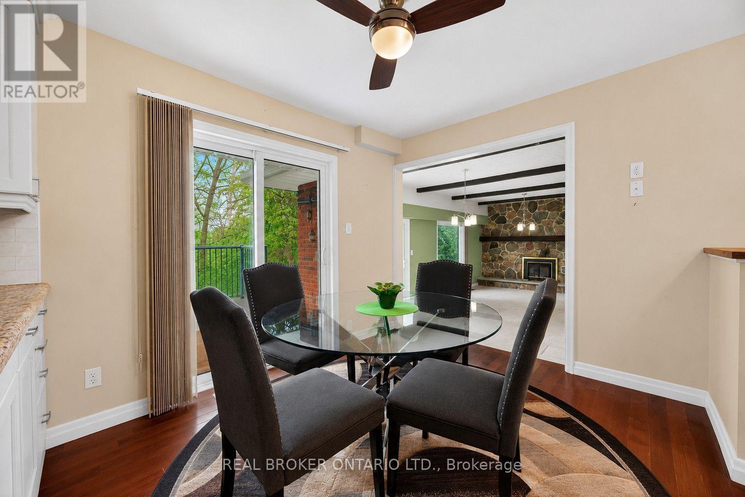 6 FARR AVENUE - 9