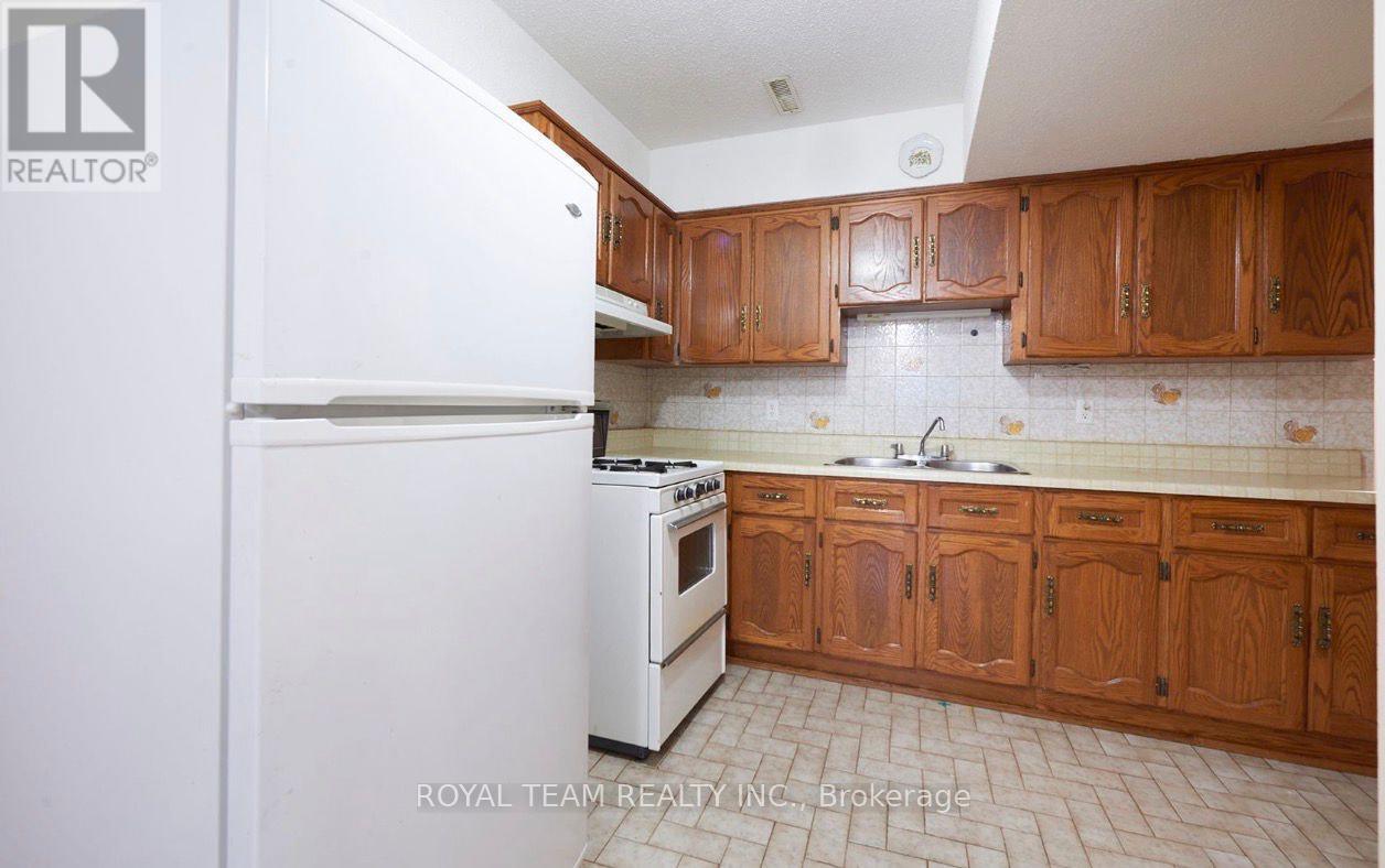 28 OAKMOUNT CRESCENT - 9