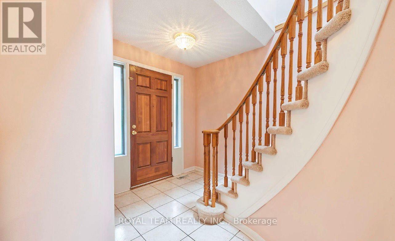 28 OAKMOUNT CRESCENT - 3