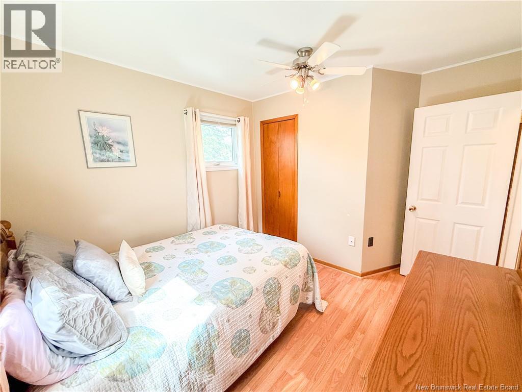 1093 Main Street - 16